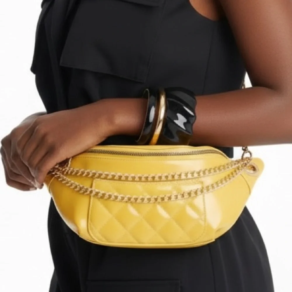 •Out & About• Mustard Yellow Quilted Belt Bag Trendy Chain Crossbody Fanny Pack - Picture 3 of 4